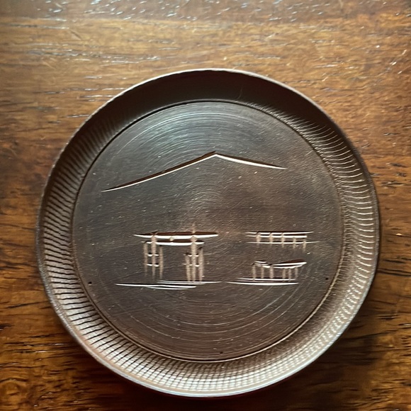 Vintage Round Teak Wood Hand Carved Miyajima Satsuma Japanese coaster set - Picture 2 of 6